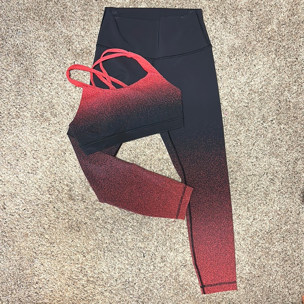 Lululemon Energy bra and matching leggings.
